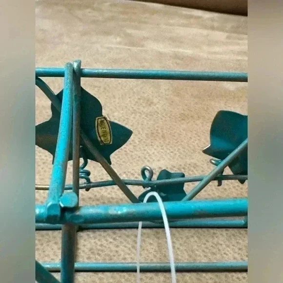 Vintage Garden Gate Designs Leaf Wire Basket Planter Decor 1996 - Picture 5 of 8